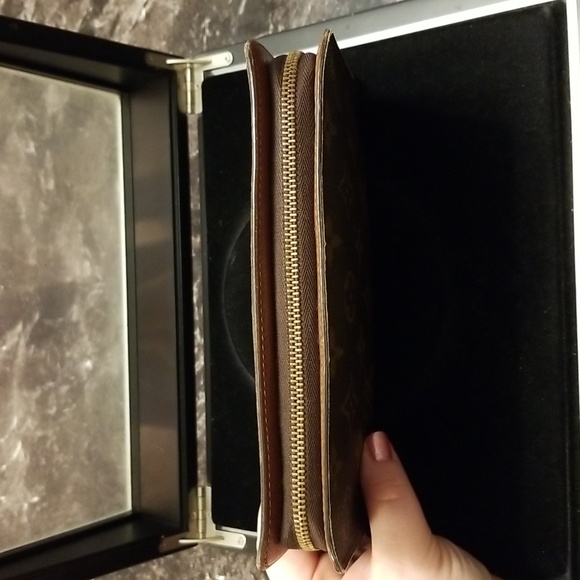 LOUIS VUITTON pochette porter monnaie AUTHENTIC luxury - Picture 4 of 11